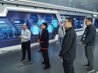 通信工程學(xué)院深入航天新通科技，共探通信技術(shù)研發(fā)新藍(lán)圖